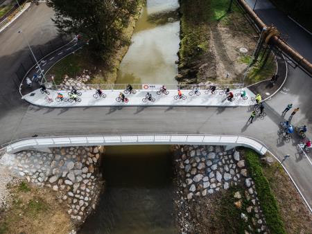 Otvoritev kolesarske CE-SˇT-SˇE-151